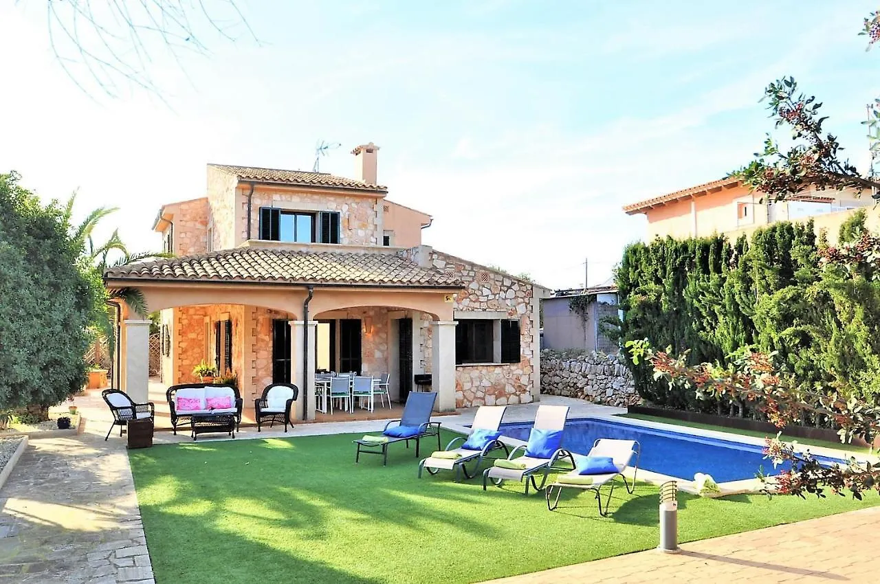 Holiday home Casa Brisa- En Cala Llombards- Santany Villa
