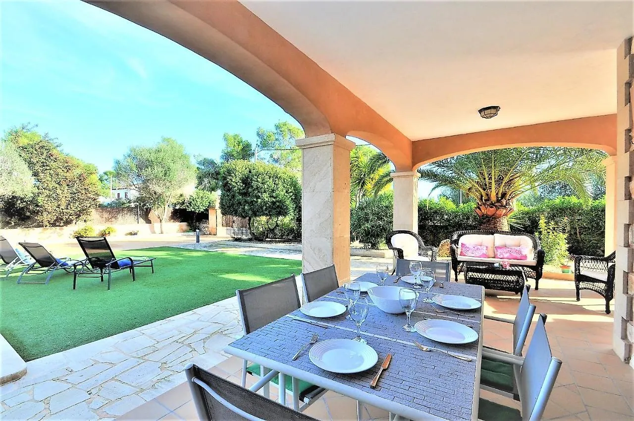 Casa Brisa- En Cala Llombards- Santany Villa 0*,