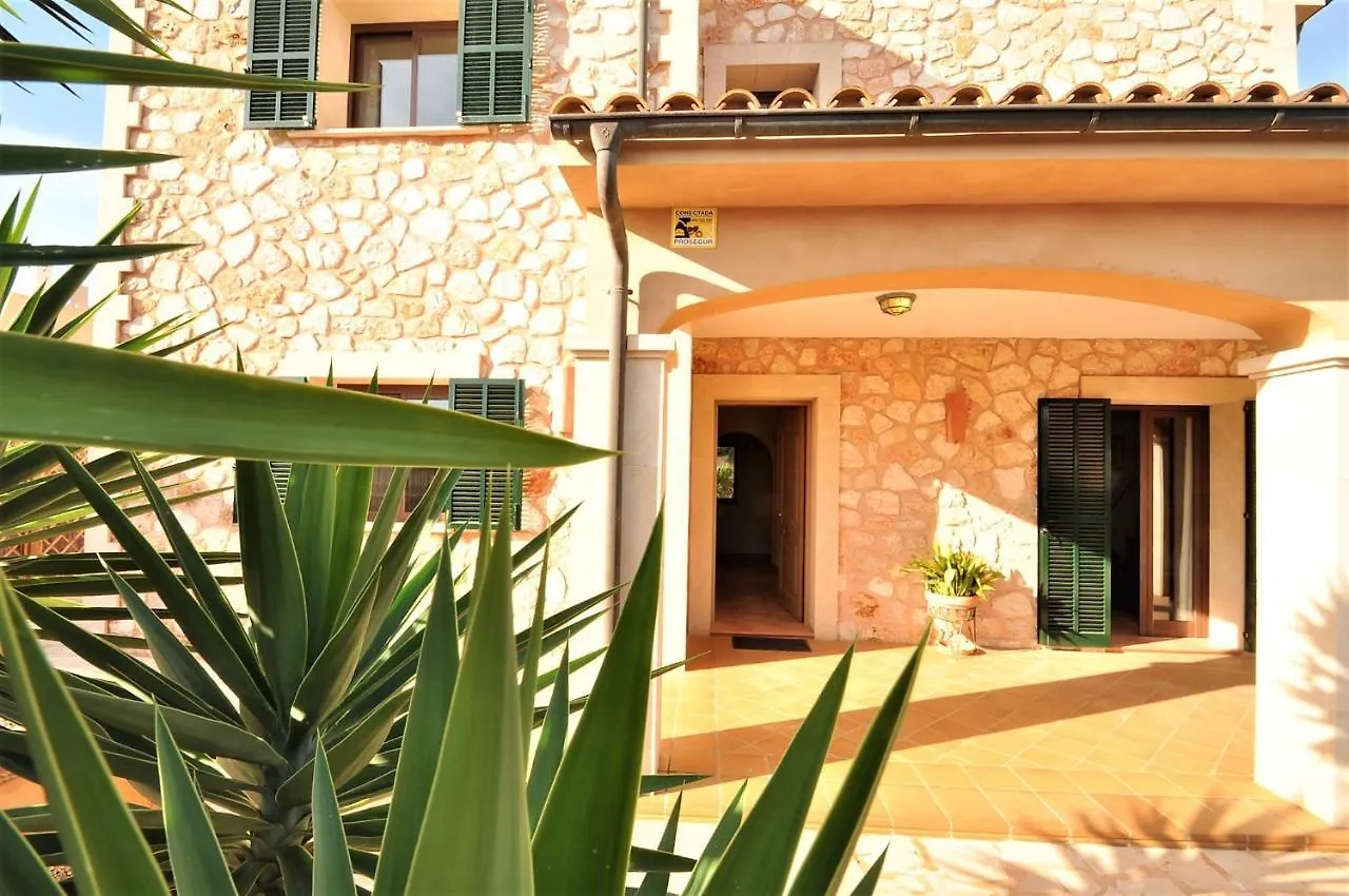 Casa Brisa- En Cala Llombards- Santany Villa 0*,  Spain