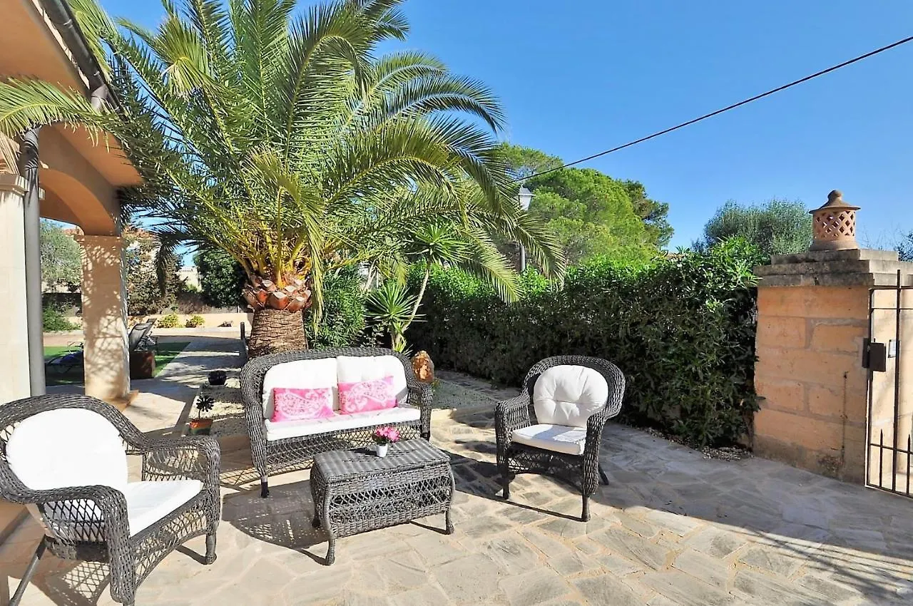 Casa Brisa- En Cala Llombards- Santany Villa Holiday home