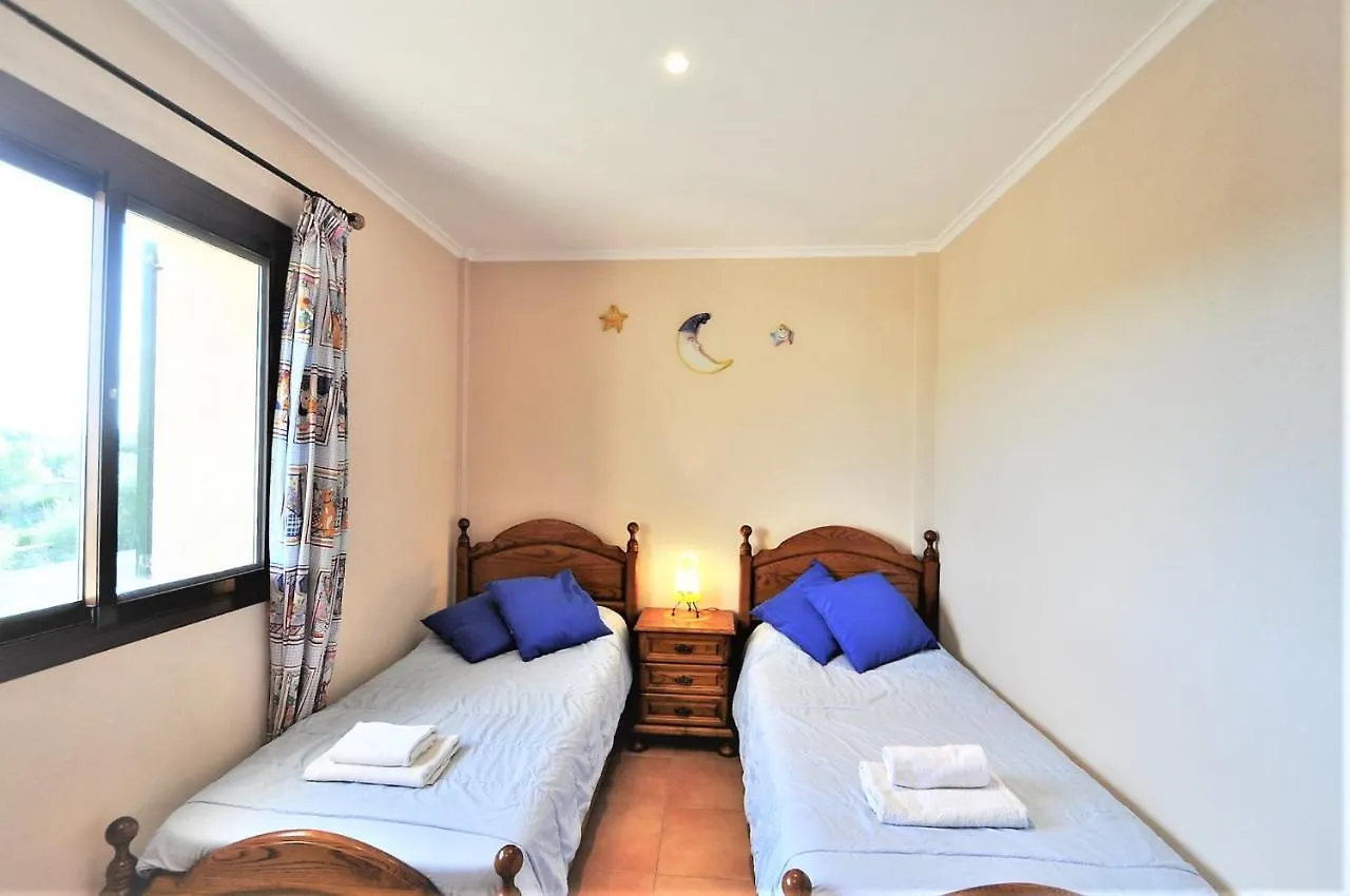 Casa Brisa- En Cala Llombards- Santany Villa