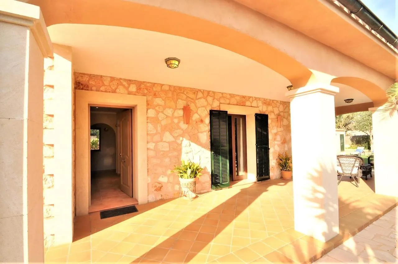 Casa Brisa- En Cala Llombards- Santany Villa 0*,  Spain